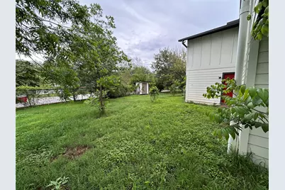 9010 Quail Creek Drive, Austin, TX 78758 - Photo 3