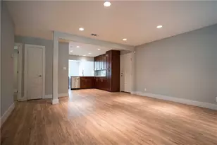 809 Sussex Dr, Austin, TX 78745 - Photo 3