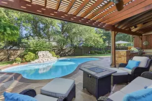 218 Champions Dr, Georgetown, TX 78628 - Photo 33