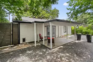 1175 San Bernard St, Austin, TX 78702 - Photo 31