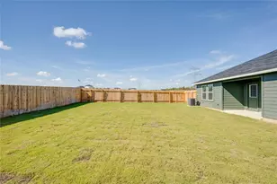 400 Hodges St, Maxwell, TX 78656 - Photo 13