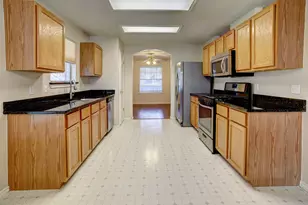 226 Schaefer Blvd, Bastrop, TX 78602 - Photo 11