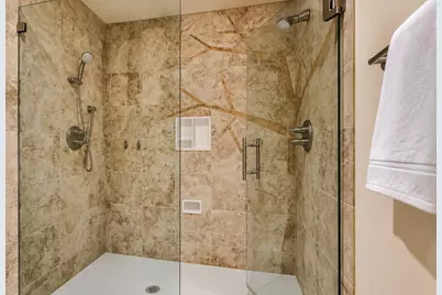1325 Spyglass Drive, Austin, TX 78746 - Photo 21