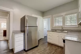 903 Shoal Cliff Ct, Austin, TX 78705 - Photo 9