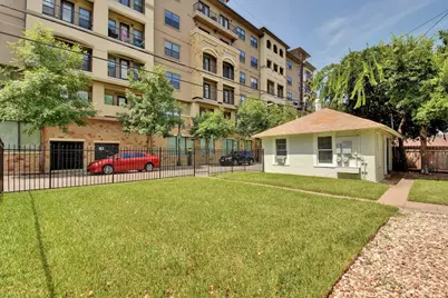 903 Shoal Cliff Court, Austin, TX 78705 - Photo 29