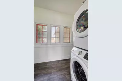 903 Shoal Cliff Court, Austin, TX 78705 - Photo 31