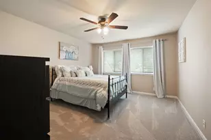 102 McCoy Cir, Bastrop, TX 78602 - Photo 31