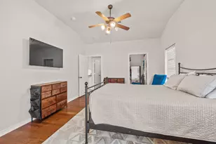 300 River Bluff Cir, Georgetown, TX 78626 - Photo 17