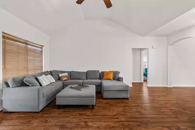 300 River Bluff Circle, Georgetown, TX 78626 - Photo 7