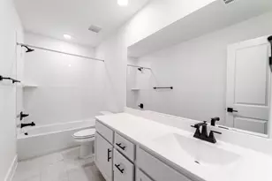 401 Joy Ln, Liberty Hill, TX 78642 - Photo 11