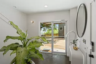 1500 Summit St, Austin, TX 78741 - Photo 31