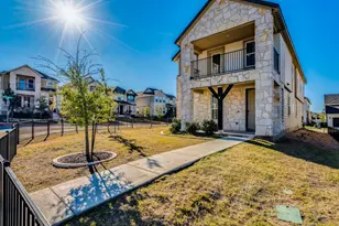 218 Glass Mountains Wy, Dripping Springs, TX 78620 - Photo 7