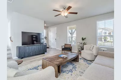 218 Glass Mountains Way, Dripping Springs, TX 78620 - Photo 9