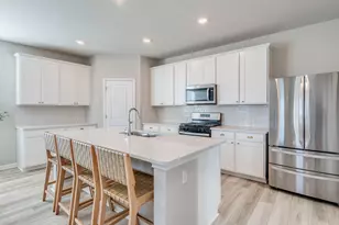 218 Glass Mountains Wy, Dripping Springs, TX 78620 - Photo 5