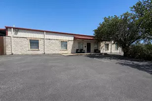 2209 9th St, Marble Falls, TX 78654 - Photo 1