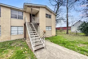 712 Martindale Rd, San Marcos, TX 78666 - Photo 1