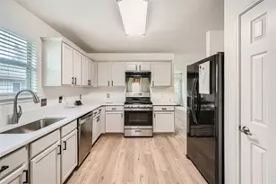 6937 Sabrina Dr, Austin, TX 78747 - Photo 15