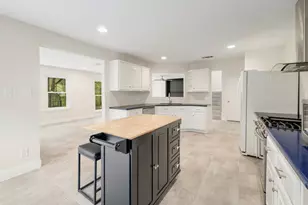 4605 Beechwood Hollow, Austin, TX 78731 - Photo 11