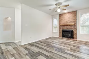 13220 Darwin Ln, Austin, TX 78729 - Photo 17