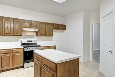 13220 Darwin Lane, Austin, TX 78729 - Photo 5