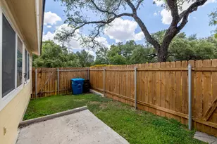 11901 Swearingen Dr, Austin, TX 78758 - Photo 27