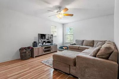 8936 Milton Lease Drive, Austin, TX 78747 - Photo 7