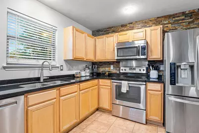 8936 Milton Lease Drive, Austin, TX 78747 - Photo 15