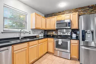 8936 Milton Lease Dr, Austin, TX 78747 - Photo 15