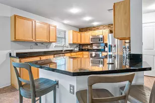 8936 Milton Lease Dr, Austin, TX 78747 - Photo 13