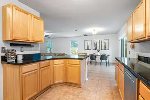 8936 Milton Lease Dr, Austin, TX 78747 - Photo 17