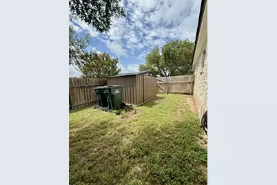 15120 Arizona Oak Lane, Austin, TX 78724 - Photo 31