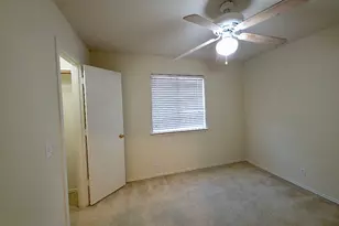 204 Delby St, Hutto, TX 78634 - Photo 17