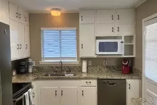 504 Lakewood Dr, Burnet, TX 78611 - Photo 7