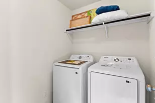 224 Circle Wy, Jarrell, TX 76537 - Photo 17