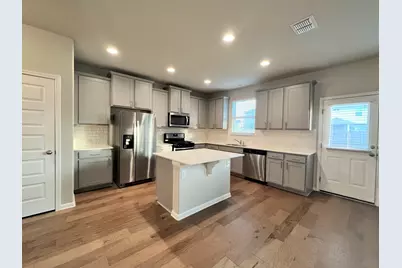 6413 Owl Creek Lane, Austin, TX 78747 - Photo 3