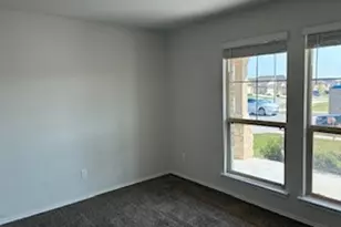 213 Yemen Rd, Taylor, TX 76574 - Photo 9