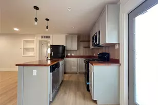 3310 Hycreek Dr, Austin, TX 78723 - Photo 3