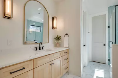 614 Pecan Creek Drive, Horseshoe Bay, TX 78657 - Photo 17