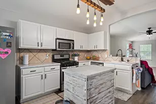 18029 Basket Flower Bend, Elgin, TX 78621 - Photo 11