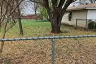 1001 W Haynie St, Llano, TX 78643 - Photo 17