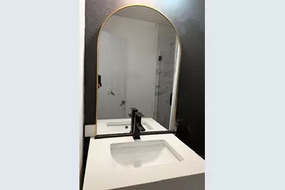 1001 W Haynie Street, Llano, TX 78643 - Photo 13