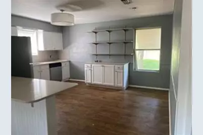 1001 W Haynie Street, Llano, TX 78643 - Photo 3