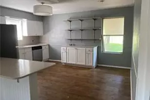 1001 W Haynie St, Llano, TX 78643 - Photo 3