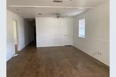 1001 W Haynie Street, Llano, TX 78643 - Photo 5