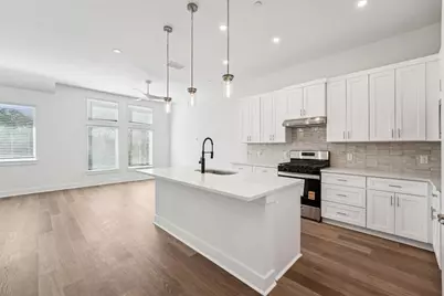 200 W 56th Street #5103, Austin, TX 78751 - Photo 9