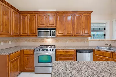 702 Woodson Drive, Caldwell, TX 77836 - Photo 9