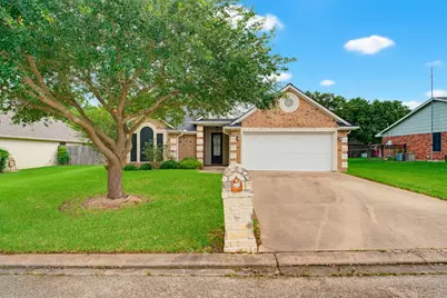 702 Woodson Drive, Caldwell, TX 77836 - Photo 1