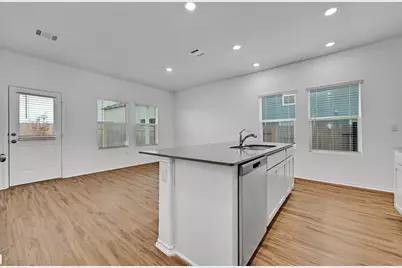 7312 Spotted Leaf Way, Del Valle, TX 78617 - Photo 13