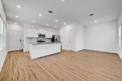 7312 Spotted Leaf Way, Del Valle, TX 78617 - Photo 5