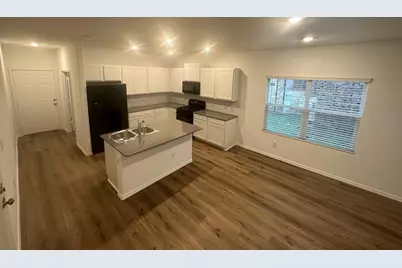 361 Sonterra Drive, San Marcos, TX 78666 - Photo 11